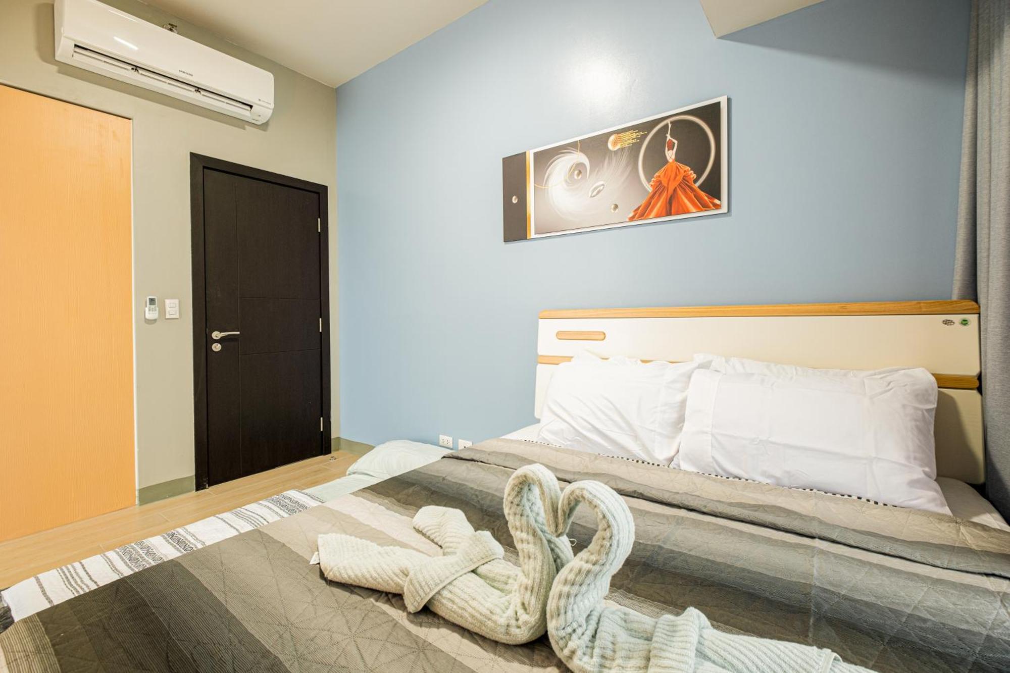 Bgc 2Br Uptown Parksuites With Balcony And Bathtub Манила Екстериор снимка